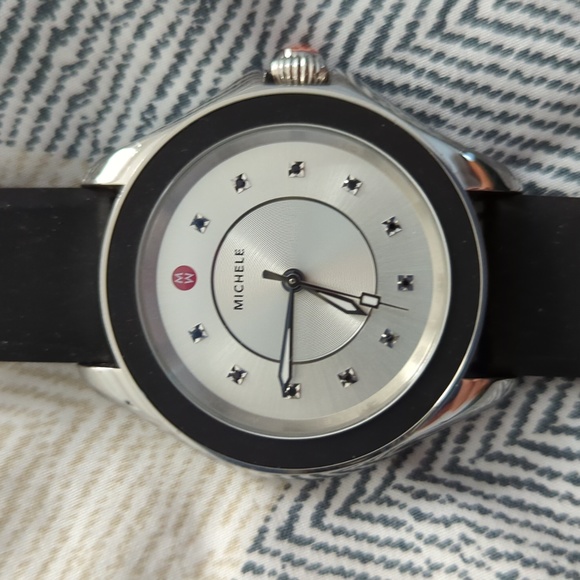 Michele Cape Watch - Picture 2 of 10